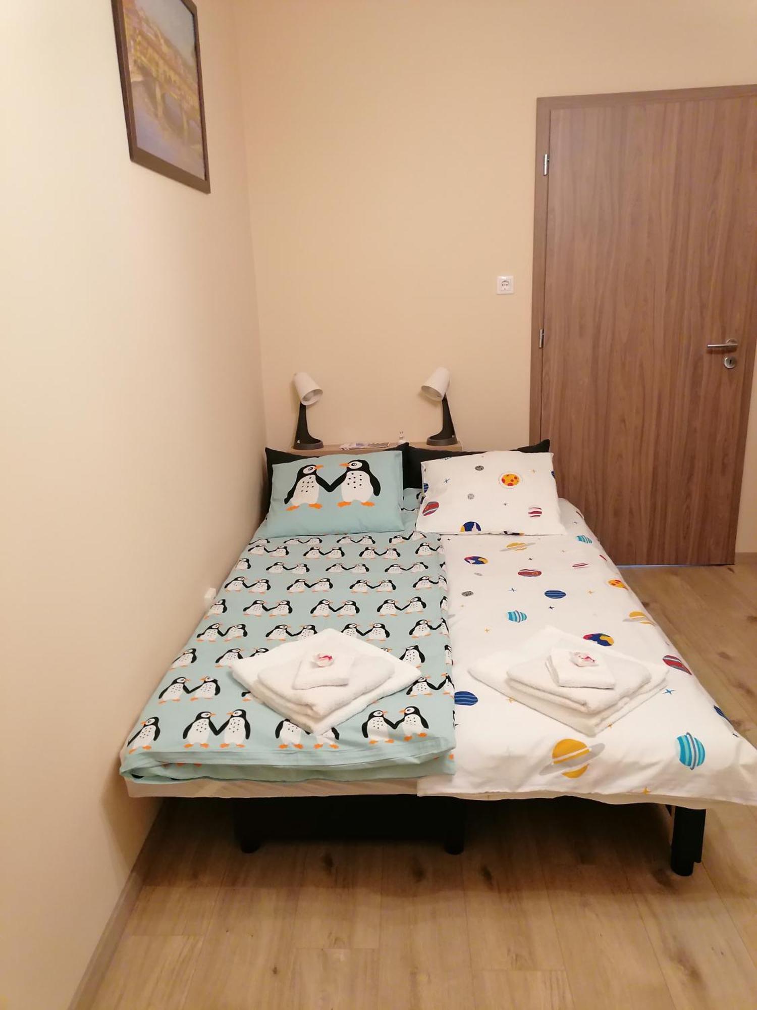 Central Park Apartman Szekszárd Extérieur photo