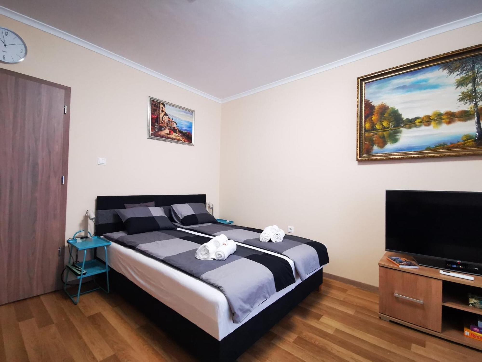Central Park Apartman Szekszárd Extérieur photo