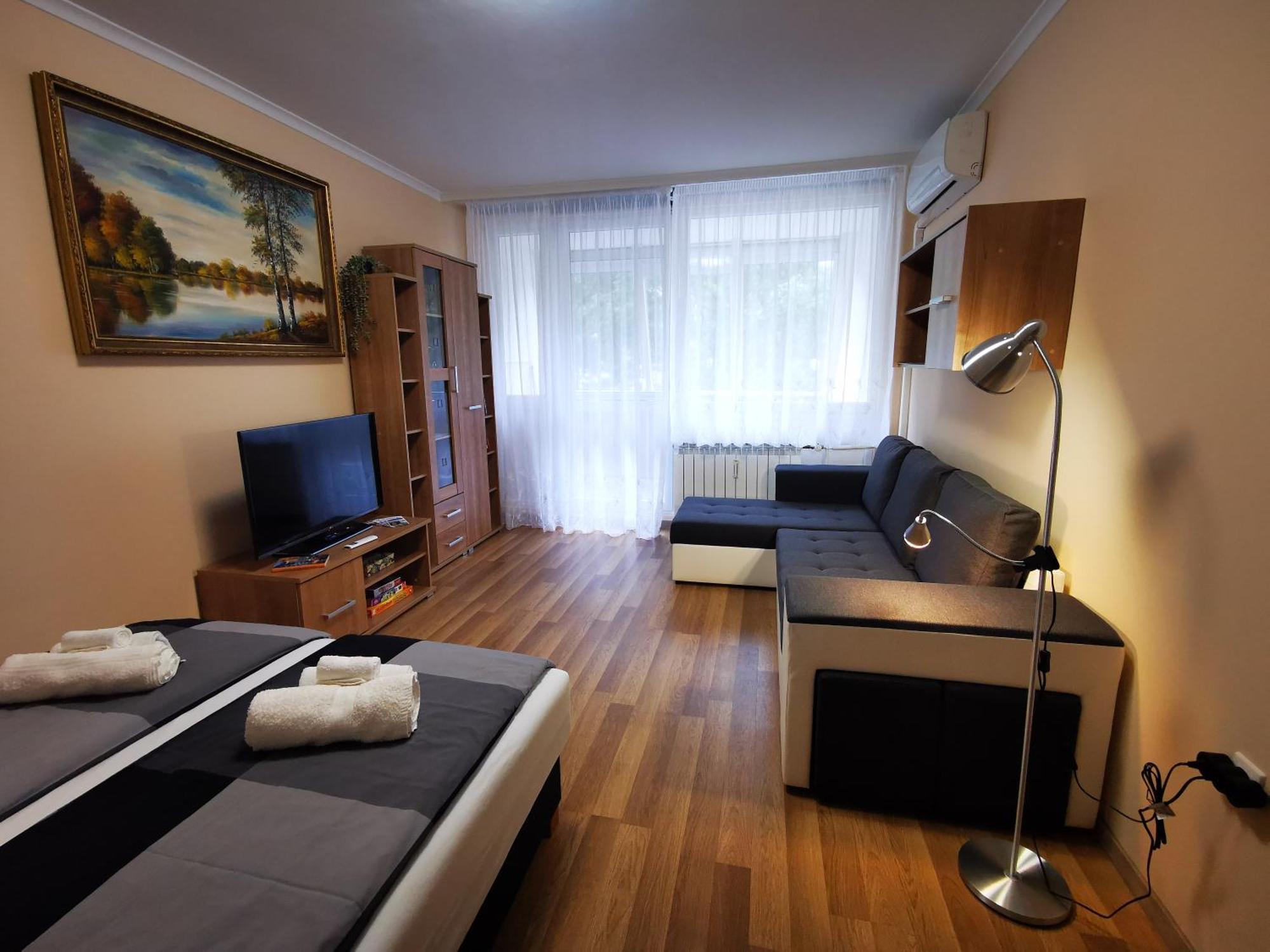 Central Park Apartman Szekszárd Extérieur photo